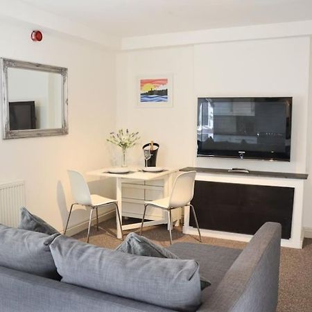 Modern 1 Bedroom Apartment Close To Penzance Town Centre. Extérieur photo