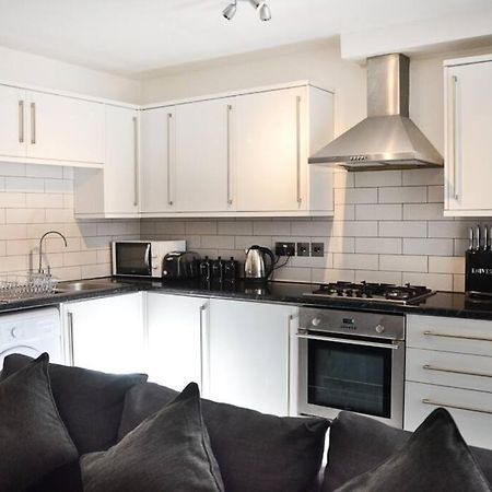 Modern 1 Bedroom Apartment Close To Penzance Town Centre. Extérieur photo