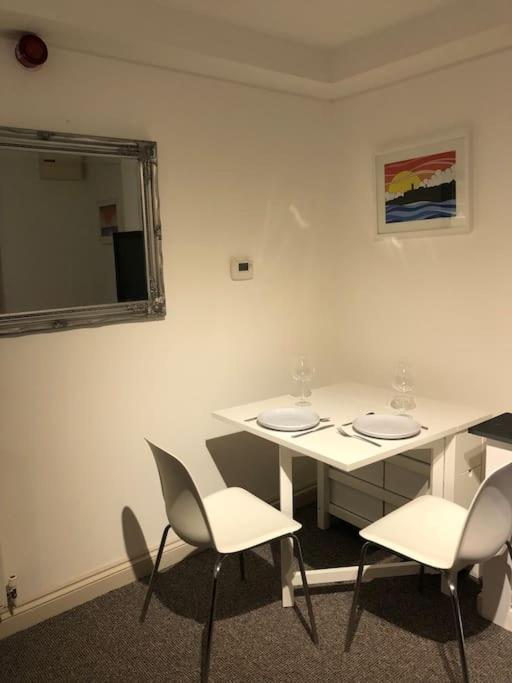 Modern 1 Bedroom Apartment Close To Penzance Town Centre. Extérieur photo